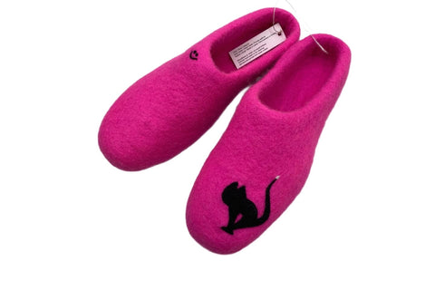100% Boiled Wool Slippers - Handmade (with Non-Slip Resin) - FUCHSIA