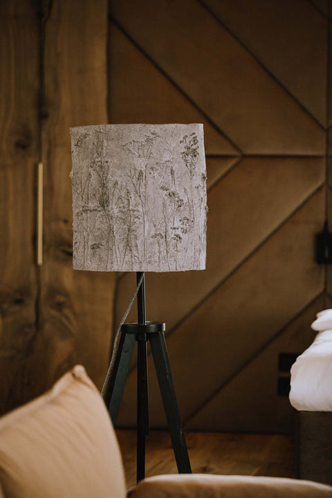 Lampada in carta riciclata - HANDmade by Iveta